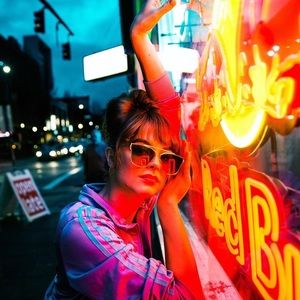 Meet your Posher, Calysta